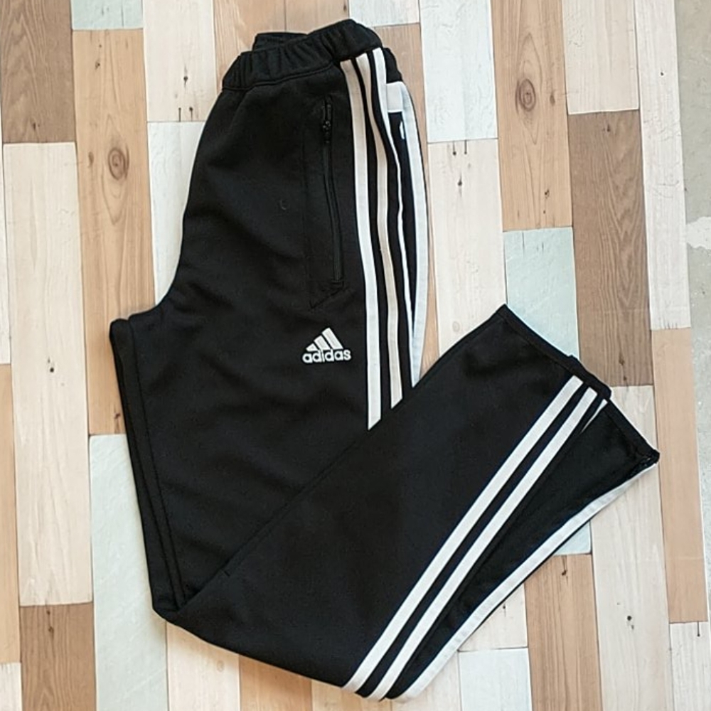 Youth Small Adidas Trio pants